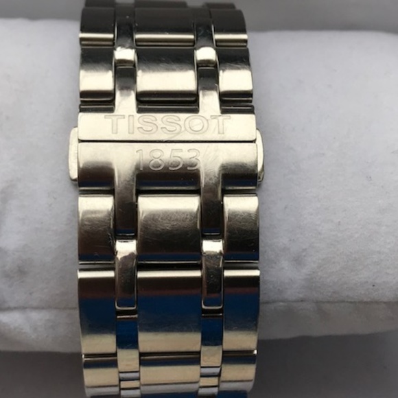 Tissot Couturier Chronograph T035627A Automatic - Picture 7 of 8